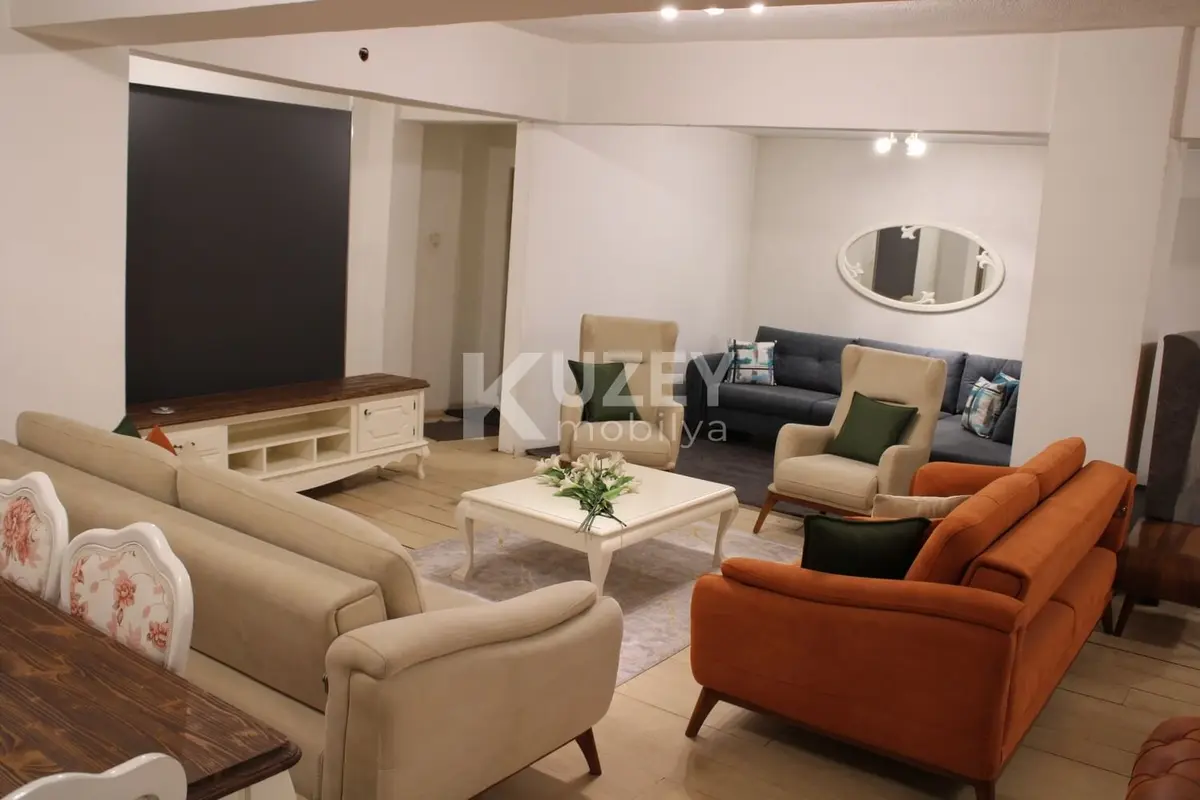 Simon Koltuk Takımı